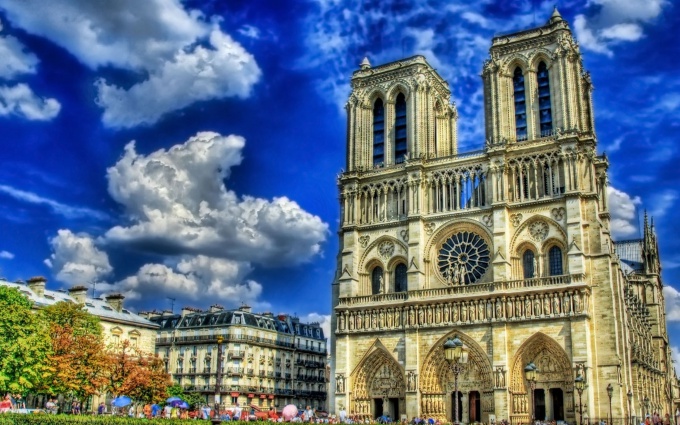 Notre Dame Cathedral Photo