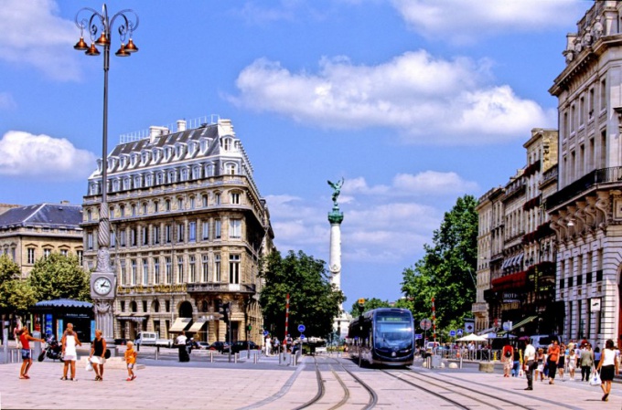  Hva å se i Bordeaux? Egenskaper og attraksjoner